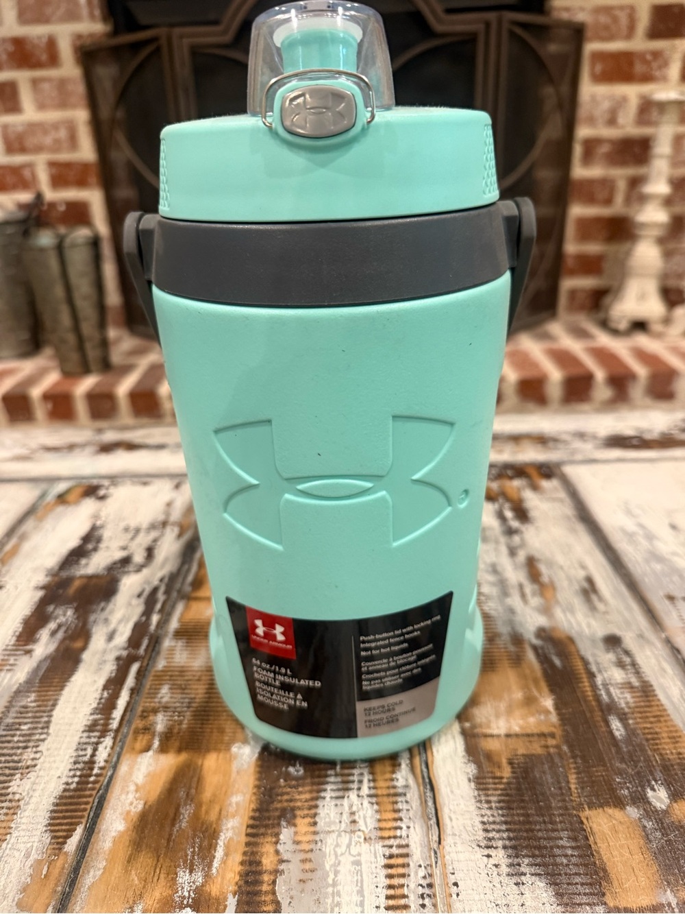 Under Armour Mint Green Insulated Sports Bottle with Gray Trim